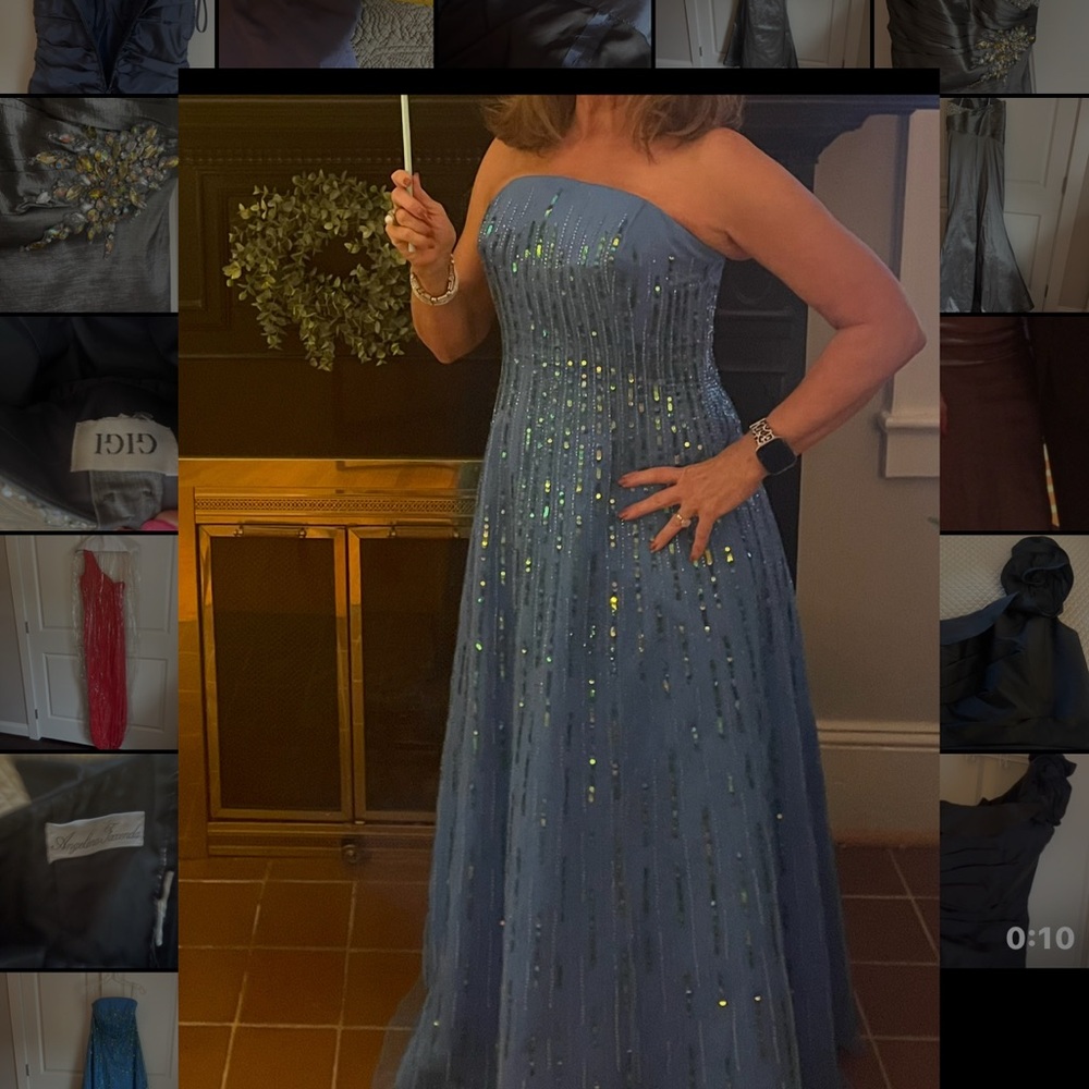 Elegant Blue Strapless Evening Gown